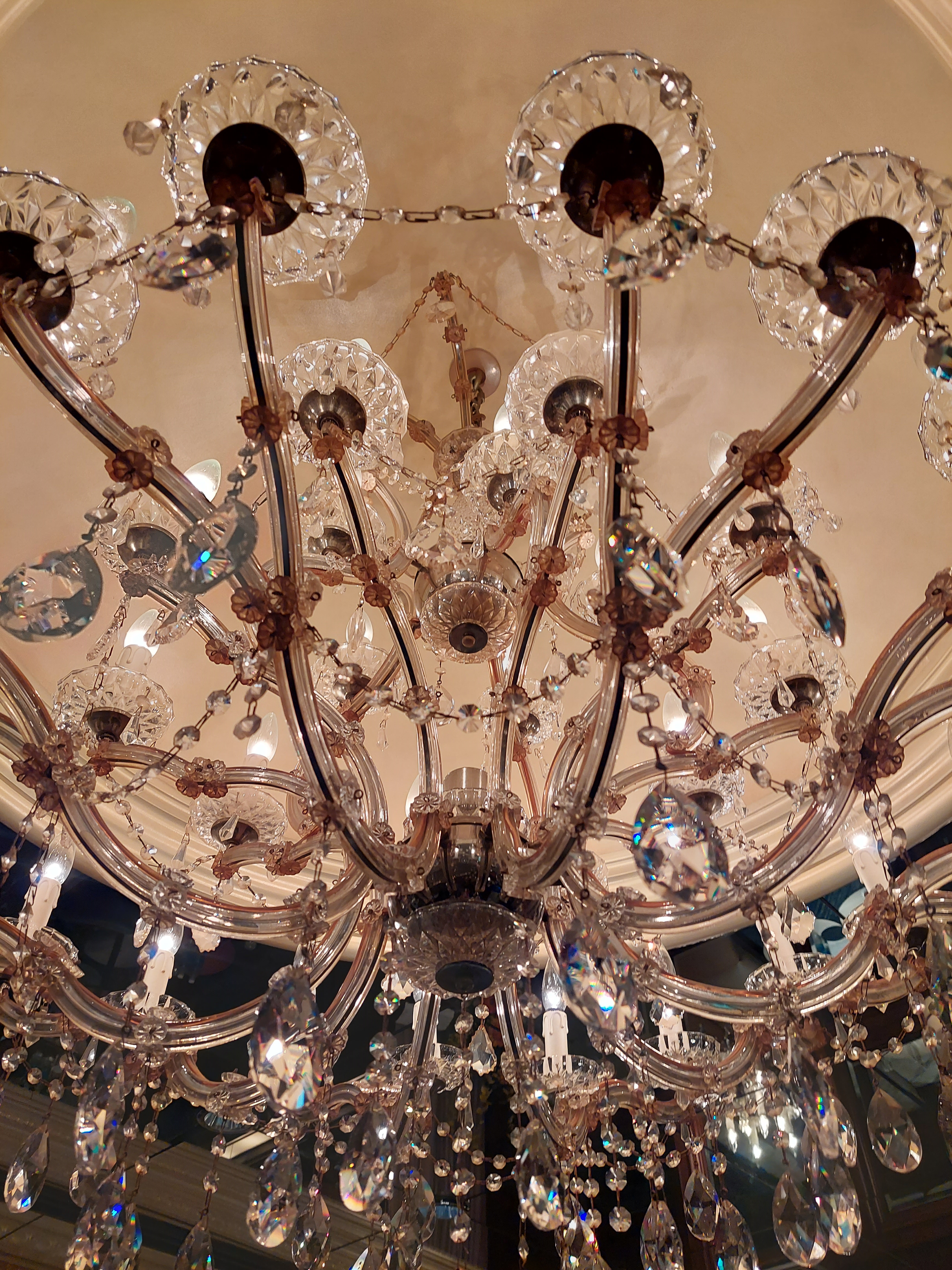 chandelier-2